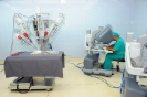 หุ่นยนต์ช่วยผ่าตัดแบบส่องกล้องตัวแรกของไทย
